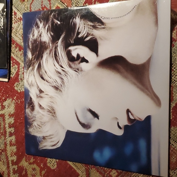 "4"Collection of Madonna Albums - Picture 5 of 11